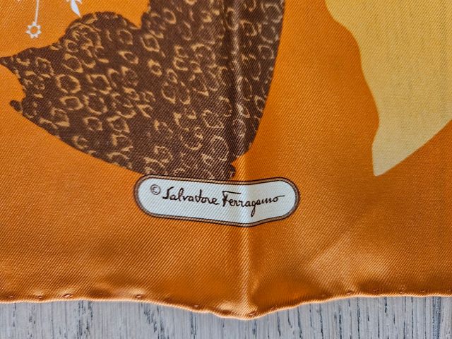 Pañuelo Salvatore Ferragamo