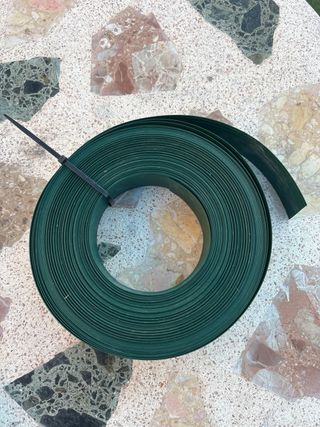 Cinchas ocultacion valla a metro