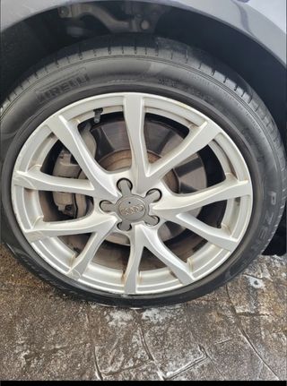 Chollo!!! Llantas Audi 18" con neumáticos.