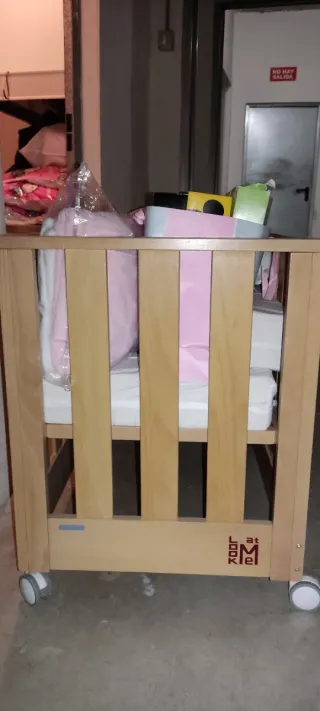 Bonita minicuna colecho "Look at me"