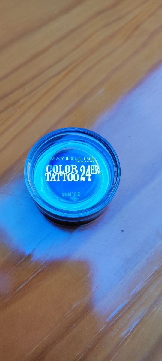 Color tattoo 24 h Maybelline