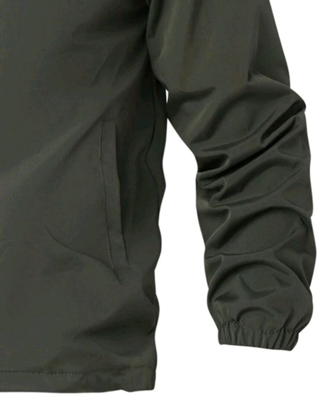 Giacca invernale da uomo verde militare 