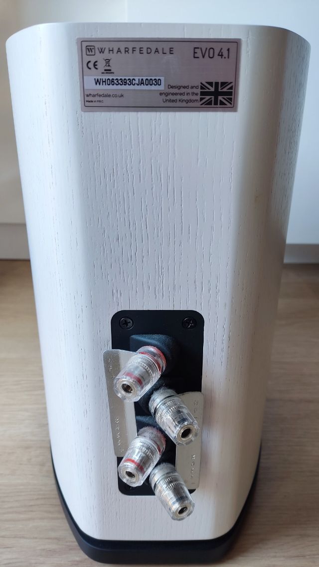 Altavoces WHARFEDALE 