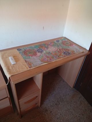 Se alquila habitación