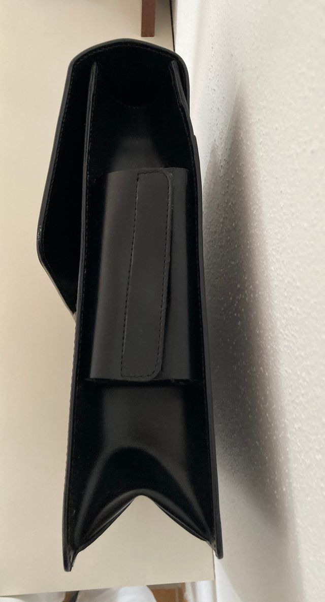 Maletỉn piel Lamarthe