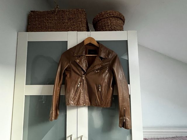 Cazadora de piel maje talla 36