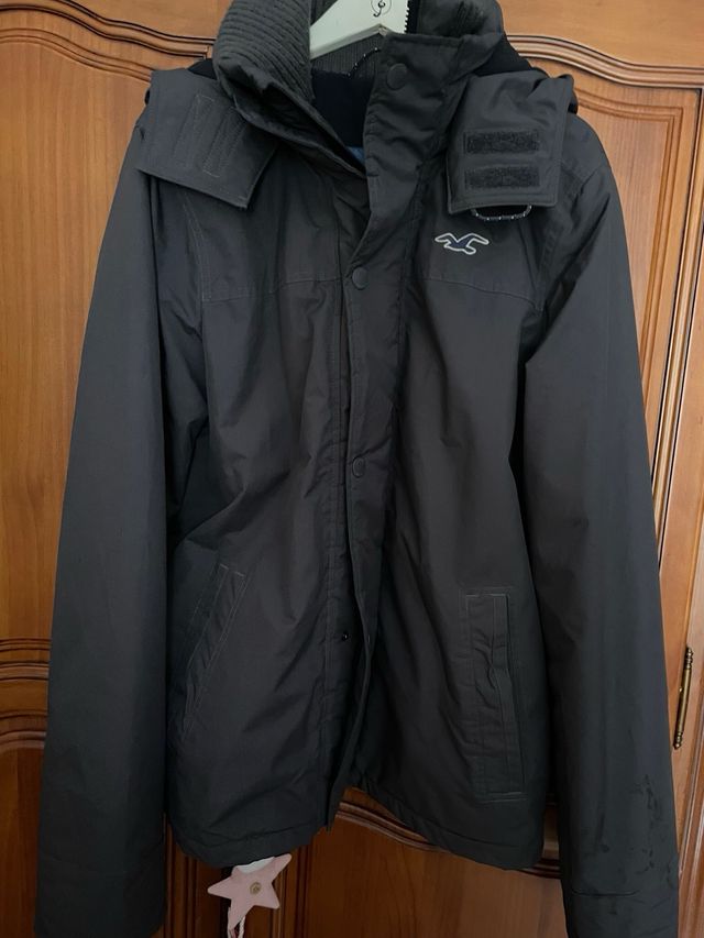 Abrigo de chico Hollister