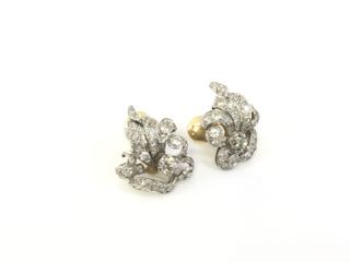 PENDIENTES ORO CON DIAMANTES