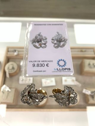 PENDIENTES ORO CON DIAMANTES