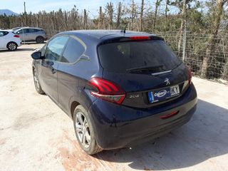 DESPIECE PEUGEOT 208 1.2 hnz