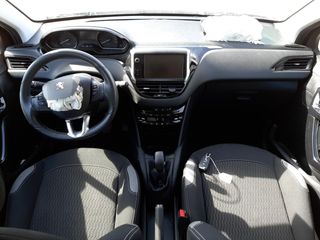 DESPIECE PEUGEOT 208 1.2 hnz