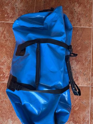 Maleta blanda impermeable