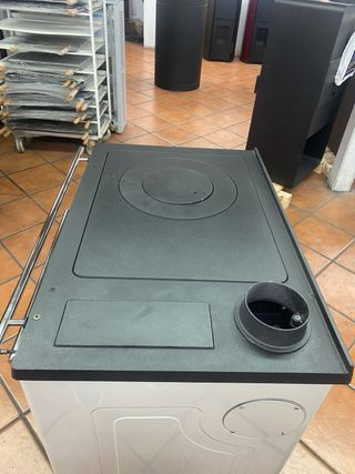 COCINA CALEFACTORA A LEÑA