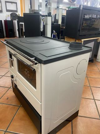 COCINA CALEFACTORA A LEÑA
