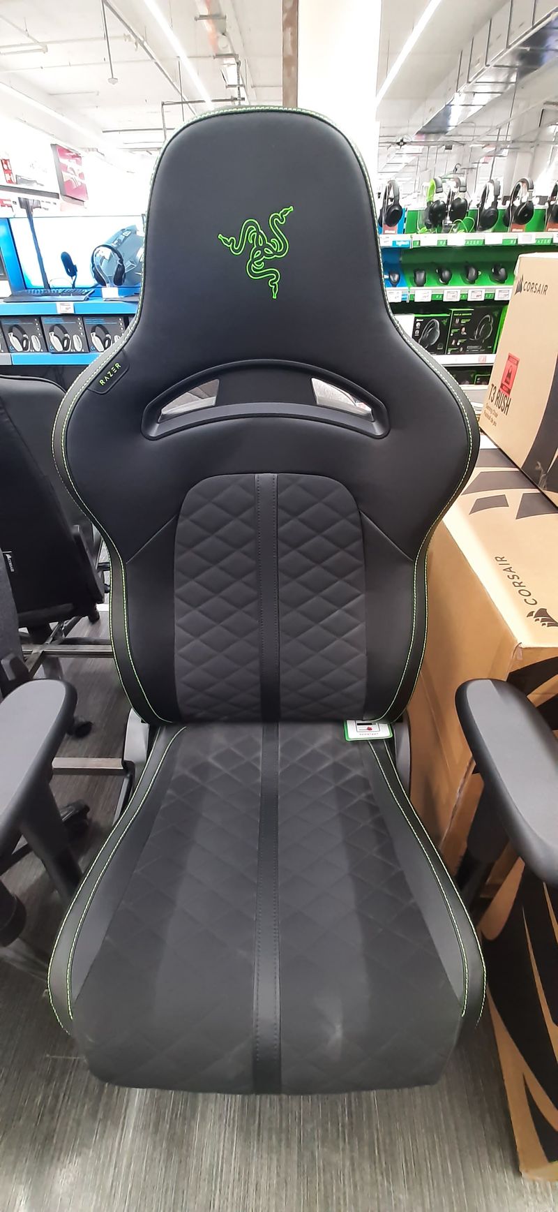 Razer Blade15 + Silla Gaming Razer + Mochila Razer afbeelding 8