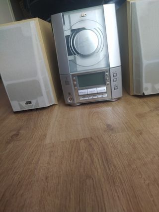 Mini cadena JVC