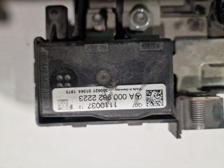 Caja fusibles mercedes vito