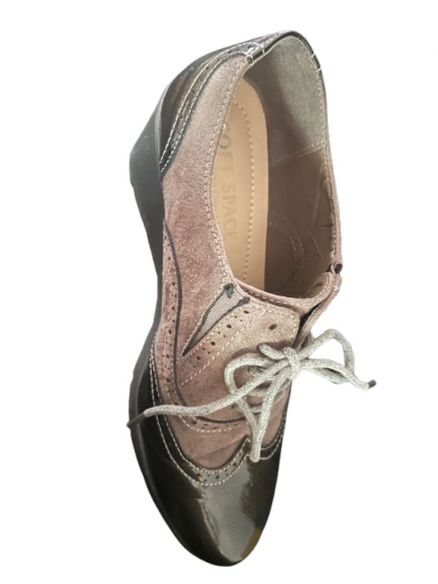 Mocassini allacciati stile inglese