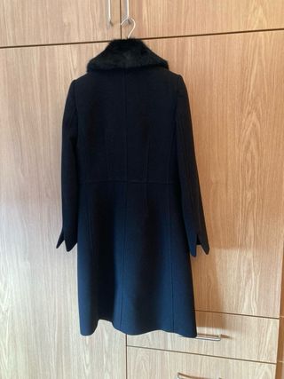 Chaquetón negro Roberto Verino