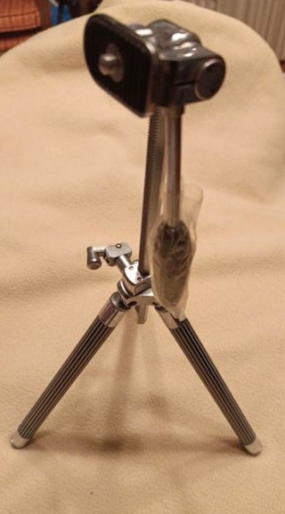 Tripode antiguo magnon con funda