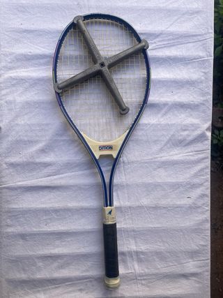 Raqueta de tenis vintage