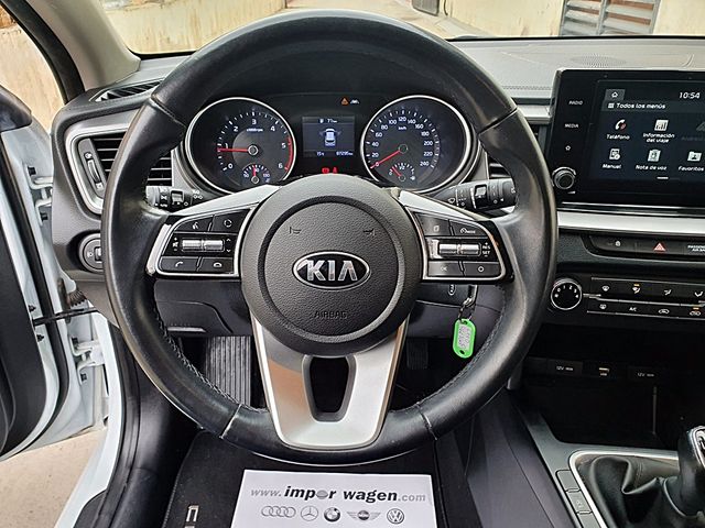 KIA Ceed Tourer, 1.6 CRDI, Carplay, navi...