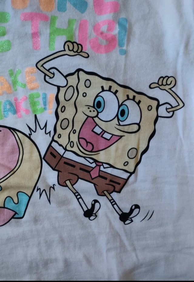 Camiseta pijama.Bob esponja y Patricio