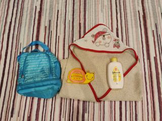 Bañera Chicco Cuddle Bubble y regalos