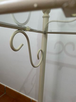 Mesillas de forja blanco roto