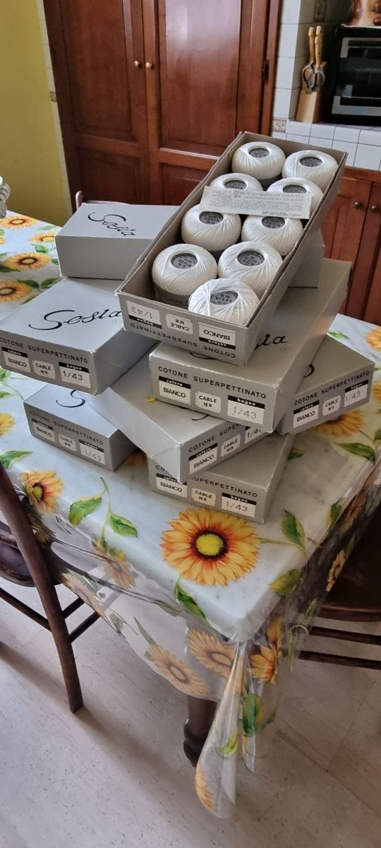 N. 8 scatole cotone cablé Sesia bianco