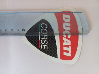 Parche Ducati Corse para coser en chaqueta.