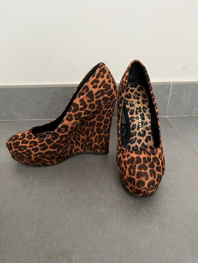 Zapatos de estampado de leopardo