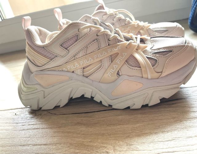 Calçado feminino Fila