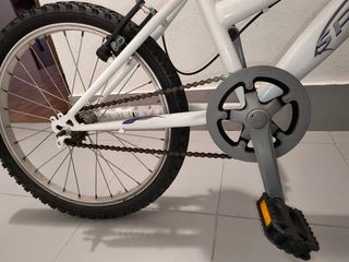 Bici para edad entre 6 y 9 años