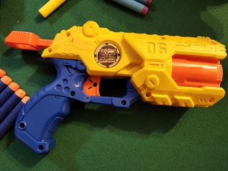 Nerf surgefire, Nerf Fire strike, Xshot