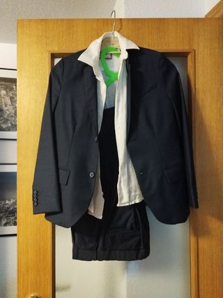 Traje niño