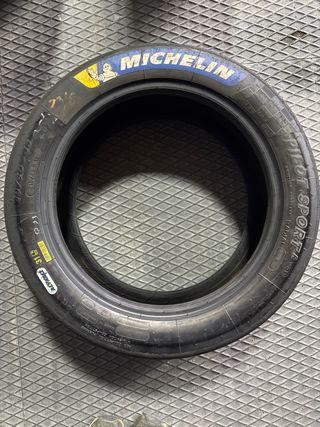 4 slicks michelin compuesto duro 31 en 16” 