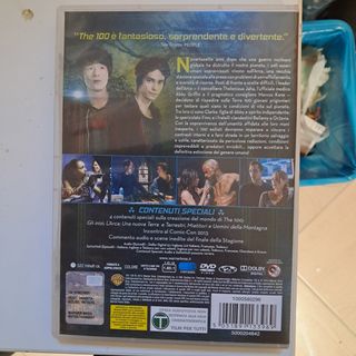 DVD Smalville , the 100, Lucifer e Trono di spade