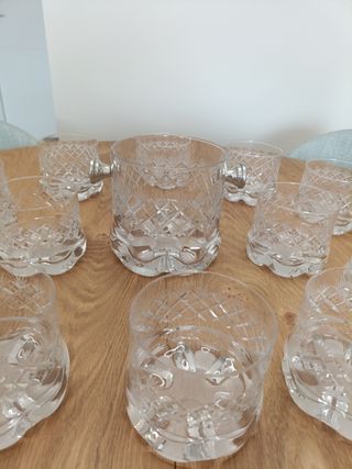 Juego de wiski con cubitera