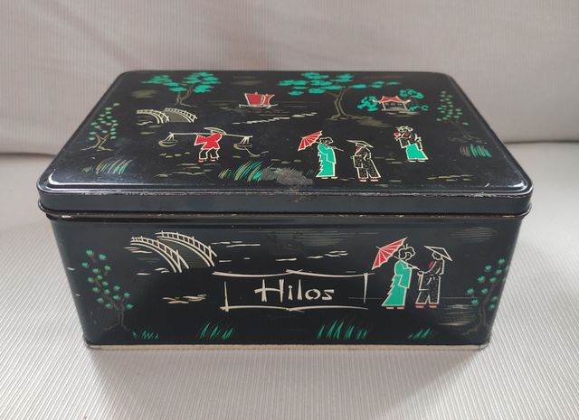 Lata antigua Colacao hilos años 70