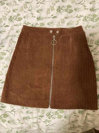 Falda pana Stradivarius