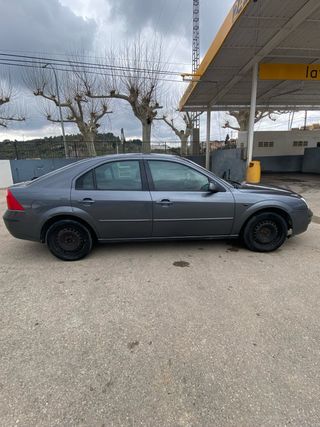 Ford Mondeo 2004