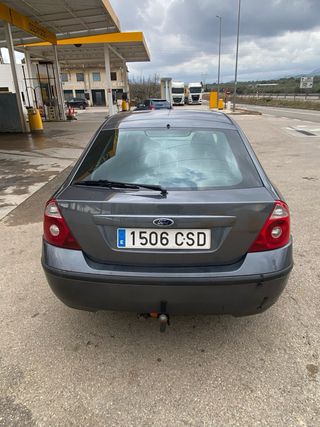 Ford Mondeo 2004