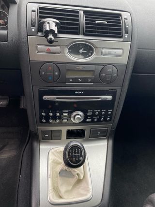 Ford Mondeo 2004
