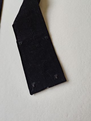Fajín de terciopelo y pedrería 