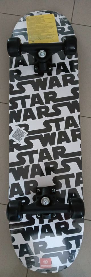 Skateboard Star Wars ufficiale Disney ancora incar