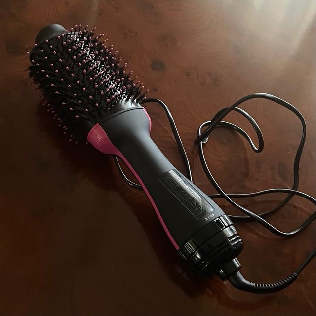 Cepillo eléctrico alisador