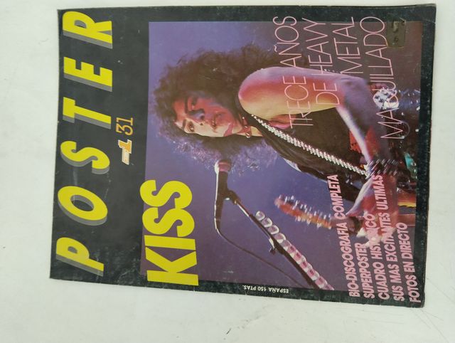 Poster Popular 1 Kiss