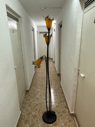 Lampara de pie