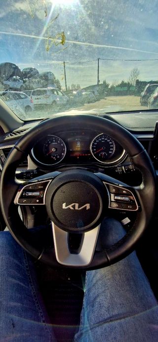 DESPIECE  KIA CEED 1.0 TURBO  AÑO 2022